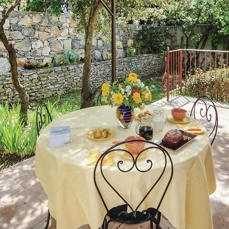 Hébergement de vacances Superbe Maison 1 à