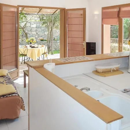 Lovely In With Kitchen Holiday home Cazevieille