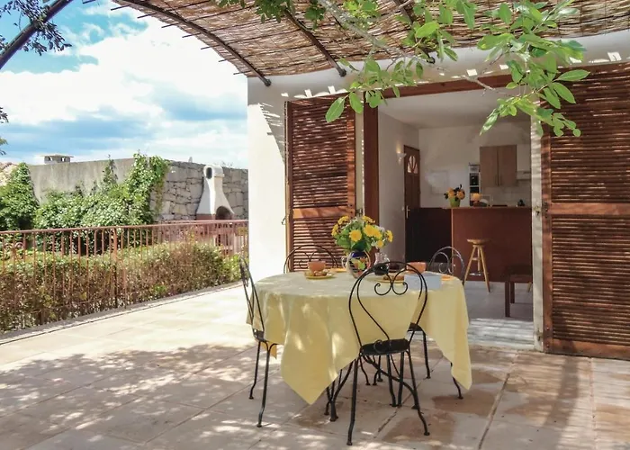 Lovely In With Kitchen *